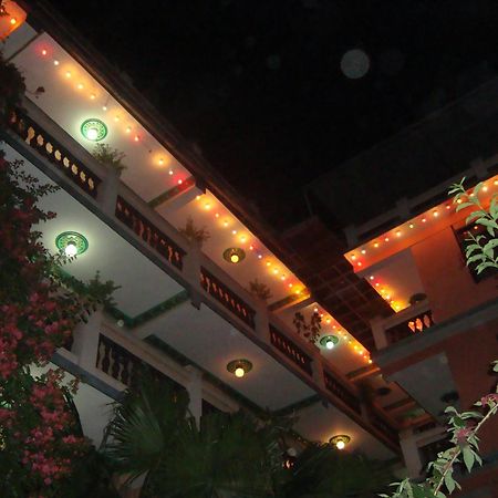 Hotel Metropolitan Kantipur Kathmandu Exterior photo