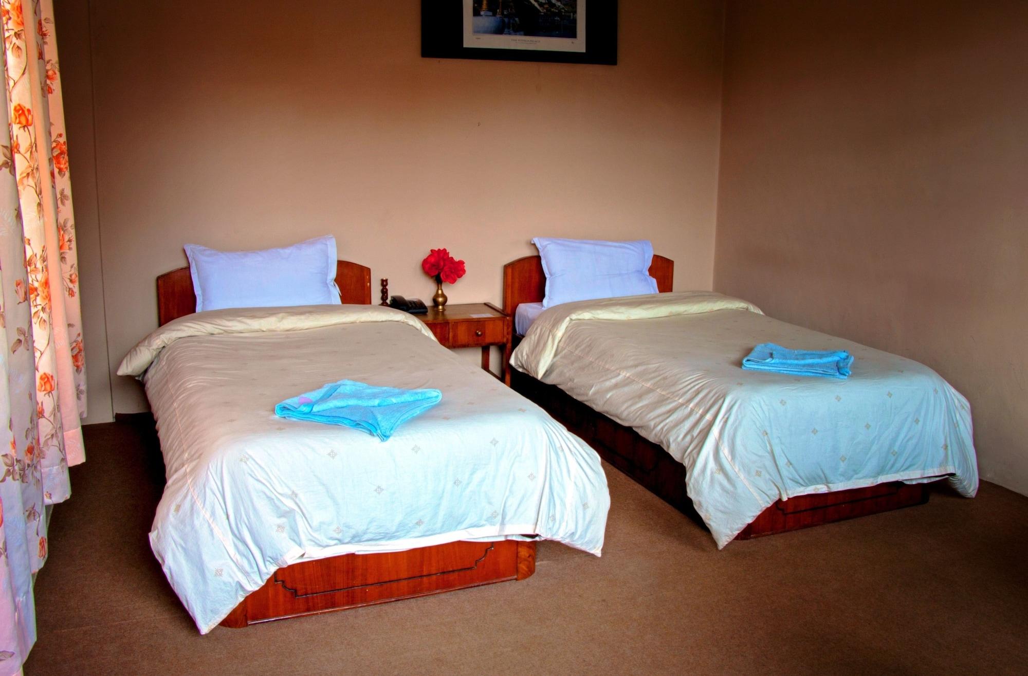 Hotel Metropolitan Kantipur Kathmandu Exterior photo