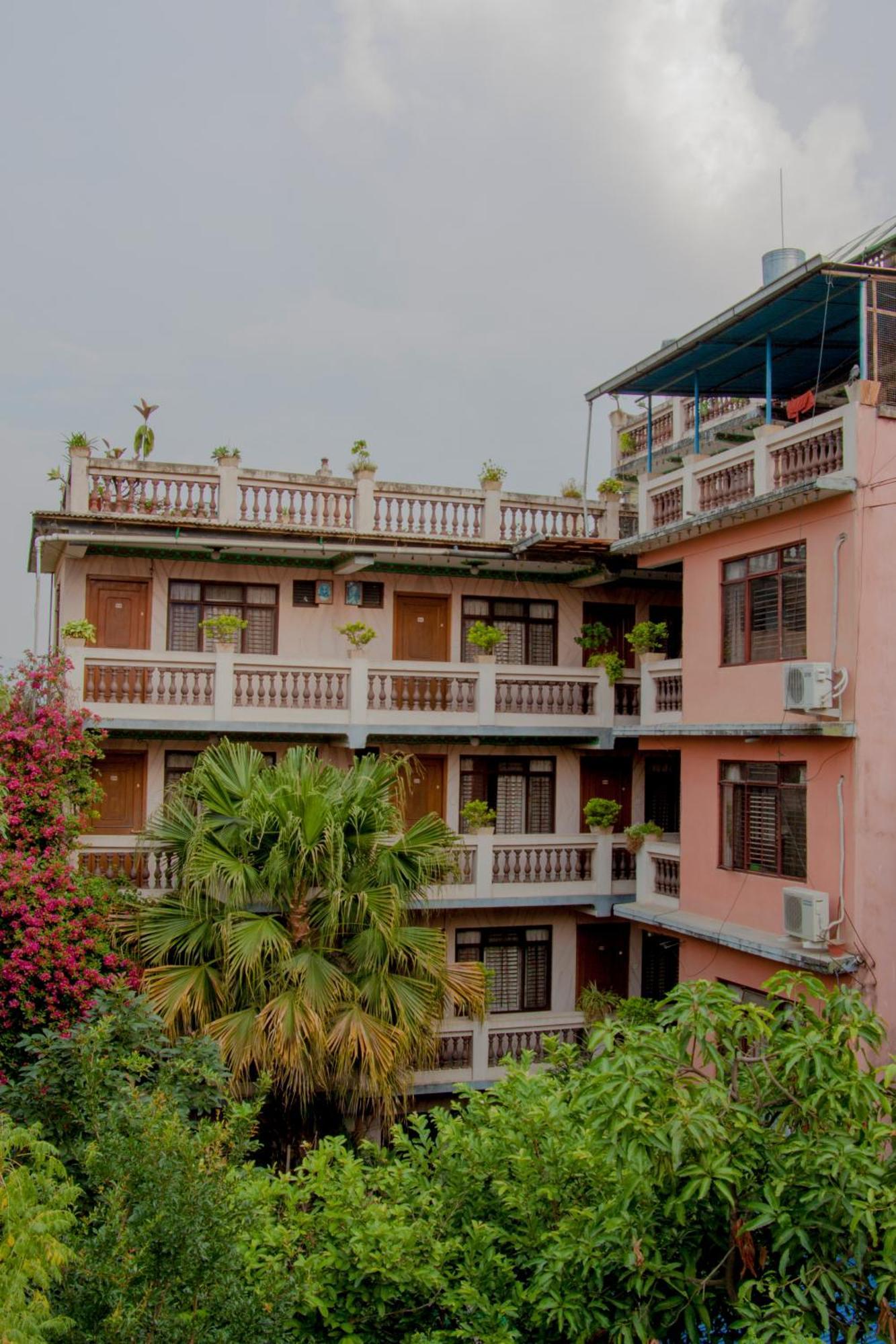 Hotel Metropolitan Kantipur Kathmandu Exterior photo